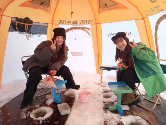 茨戸川氷上わかさぎ釣り体験　1グループ1テントで安心♪わかさぎは天ぷらで実食！ ＜12～3月／約2時間／送迎選択可／札幌近郊＞