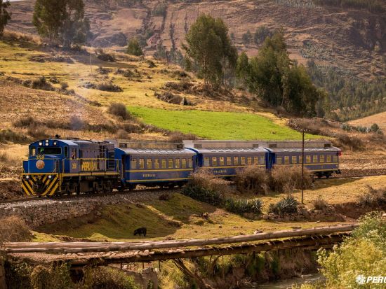 【ペルー周遊7日間】世界遺産マチュピチュ＋リマ＋クスコ＋聖なる谷を巡る神秘と絶景の旅＜混載／英語ガイド／出発日限定／リマ発着＞