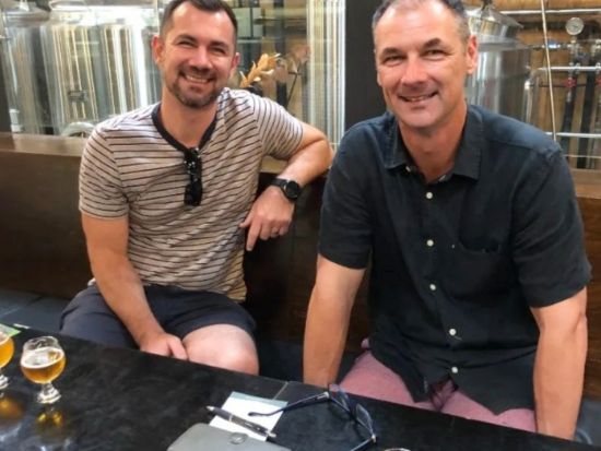 ブリスベン ブリュワリーめぐり半日ツアー　クラフトビール3軒訪問＋試飲＋醸造工程の歴史を解説するガイド付き醸造所ツアーを満喫！＜英語ガイド／ブリスベン発＞