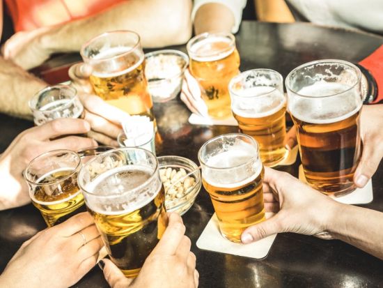 ブリスベン ブリュワリーめぐり半日ツアー　クラフトビール3軒訪問＋試飲＋醸造工程の歴史を解説するガイド付き醸造所ツアーを満喫！＜英語ガイド／ブリスベン発＞