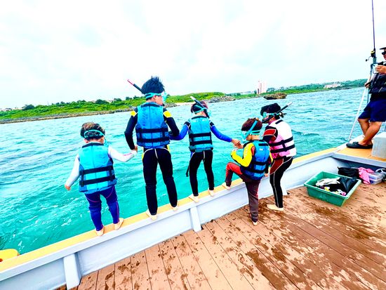 プレミアム【完全貸切】0才～85歳 ボートシュノーケリング初心者様釣り＜午前・午後／宮古島＞の写真5