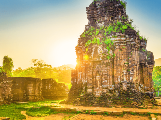 世界遺産ミーソン遺跡貸切ツアー　入場チケット＆英語または日本語ガイド付きプランあり！＜午前・午後／ダナン・ホイアン発／空港お迎え可＞