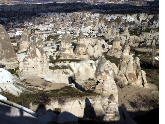イスタンブール＆カッパドキア 5泊6日ツアー　トプカプ宮殿＆ブルーモスク＆ピジョン・バレー＆ゼルヴェ野外博物館など ＜食事付き／日本語ガイド＞