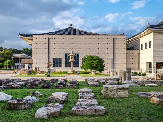 shutterstock_2564349647