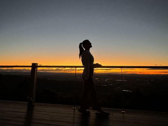 世界遺産＆タンボリンリトリート　日常から離れ極上の自然時間で心を癒すひととき！＜フットバスorヨガ／日本語通訳＆ドライバーガイド／ゴールドコースト発＞