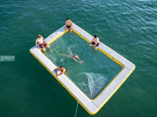 ランハー湾日帰りクルーズ　ラグジュアリー船で美しい自然とヴィエトハイ村訪問を満喫！カヤックなどアクティビティも＜日本語・英語／昼食／14時間／送迎付／ハノイ発＞