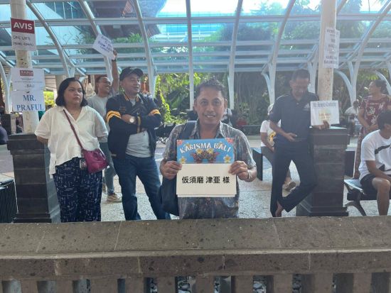 【空港送迎サービス/定額エアポートタクシー/貸切/日本語ドライバー】デンパサール空港 ⇔ バリ島ホテル≪両替所/コンビニ立ち寄り、ホテルチェックイン手伝いOK！