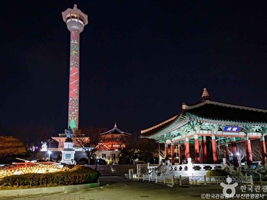 200013059_base_17537718751612