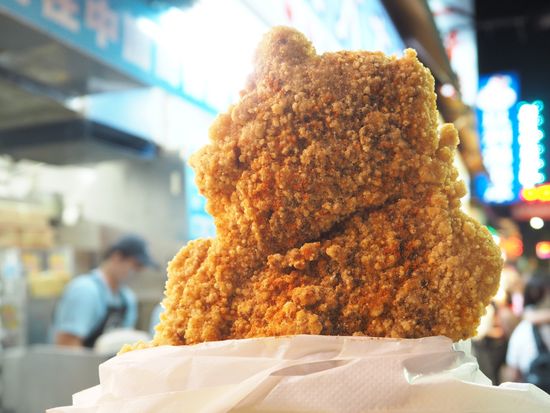 Taiwan_Taipei_Night Market_shutterstock_618987884