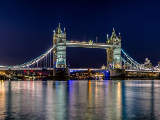 AdobeStock_1759670353