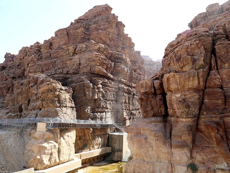 Jordan_Wadi Mujib_pixta_18876355_M