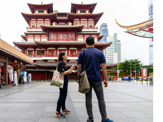 チャイナタウン屋台グルメ食べ歩きツアー ＜最大6名／屋台グルメ付き／英語ガイド＞