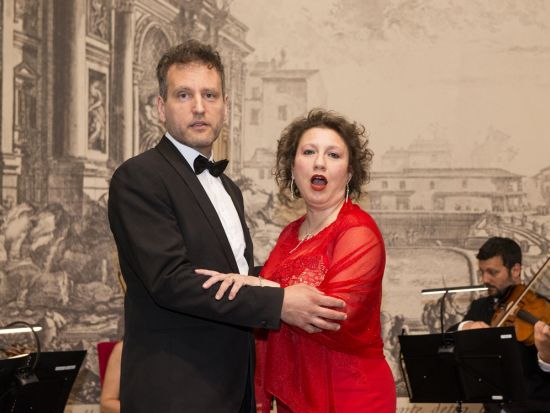 トレヴィの泉の裏側に佇むポーリ宮殿で楽しむ名作オペラコンサート　チケット予約＜約1時間＞