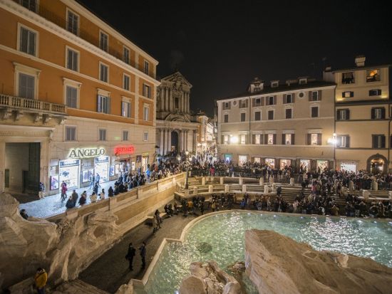 トレヴィの泉の裏側に佇むポーリ宮殿で楽しむ名作オペラコンサート　チケット予約＜約1時間＞