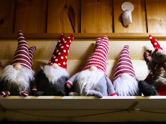 Finland_Rovaniemi_Santa Claus Village_pixta_128378491_M