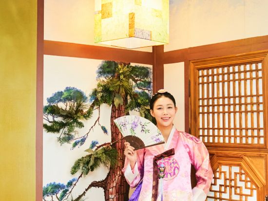 「暴君のシェフ」大長今パーク＋ソウルロケ地＋景福宮1日ツアー＜1日／コチュジャンバタービビンバ昼食付／カフェタイム付／ホテルお迎え付＞