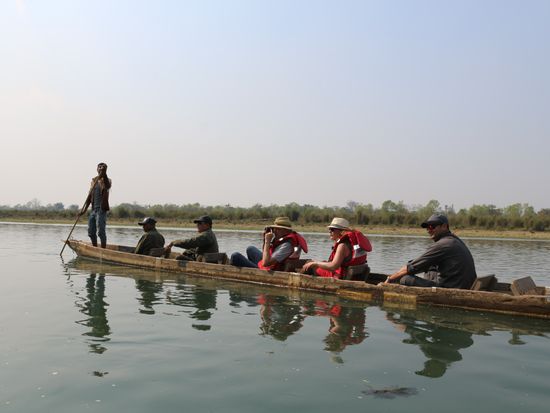 canoe-ride-chitwan