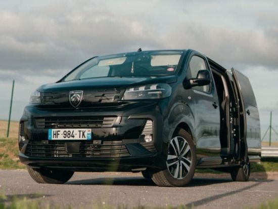 【4月29日～5月10日限定】羽田発・直行便利用者用 空港送迎　シャルル・ド・ゴール空港 ⇒ パリ市内 ＜混載／英語ドライバー＞