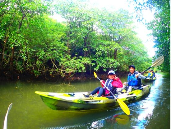 クーラの川ジャングルトレッキング 4歳から楽しめる西表島ジャングルデビュー！少人数制カヌー＆滝遊び体験ツアー＜午前／昼食付／西表島発＞