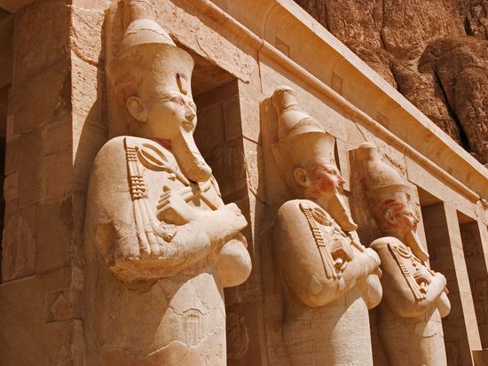 Luxor_Hatshepsut_Temple_shutterstock_521688 (1)
