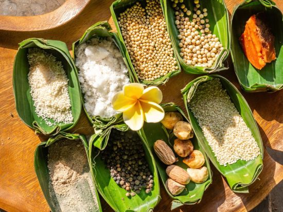 ウブド　バリ料理教室 ＜午後／夕食付き／英語ガイド＞