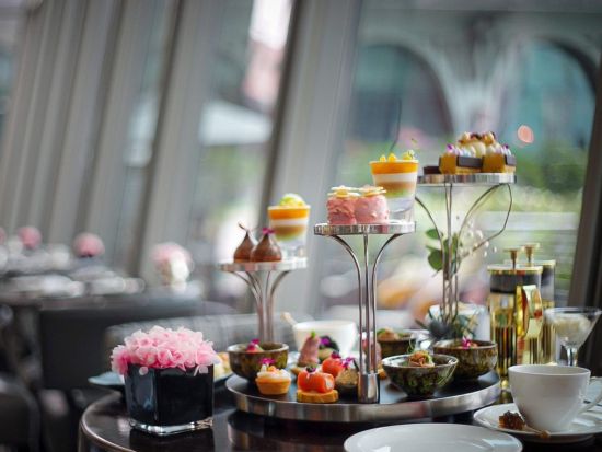 シンガポール湾を望む「ザ・フラトン・ベイ (The Fullerton Bay Hotel Singapore)」で楽しむアフタヌーンティー＜ミールクーポン＞