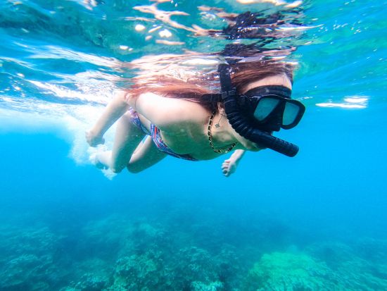 パタヤ発離島巡り　パイ島、リン島、ペド島の3島を巡るアイランドホッピングツアー！＜昼食ビュッフェ付／送迎あり＞