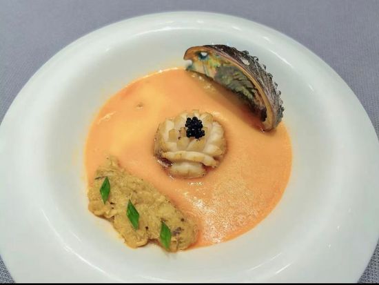 蟹榭蟹宴蟹みそと鮑の蒸し煮