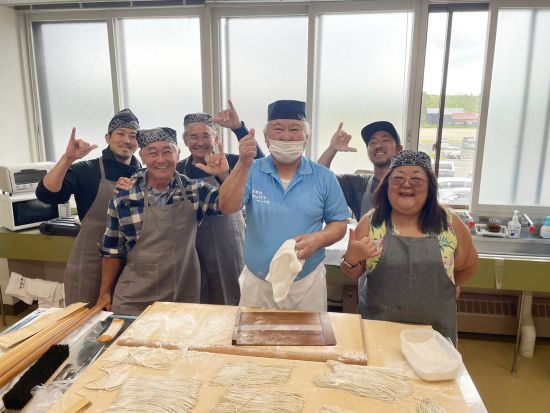 そば打ち＆スノーシューツアー 自然と文化を味わう1日体験 本格もちつき＆大福作りも満喫♪＜昼食付／約5時間／黒松内町＞