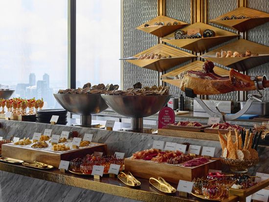 Surf&Turf Semi Bulffet_Bull&Bear_02