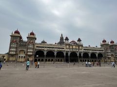 【貸切チャーター】ベンガルール発マイソール＆クールグ観光ツアー＜専用車／英語ドライバー／高速代・駐車場代込／ベンガルール市内中心部送迎＞の写真