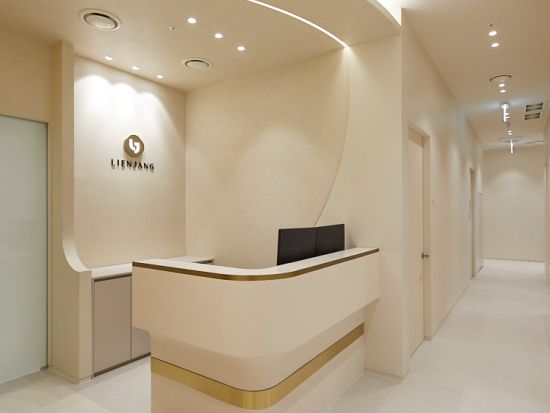 リエンジャン整形外科医院 江南院＜江南駅最寄り9番出口徒歩2分／日本語OK＞