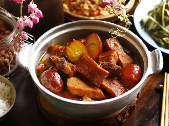 バイクで市場へ買い物＆ベトナム家庭料理作り体験＜ホーチミン／半日／日本語ガイド＞