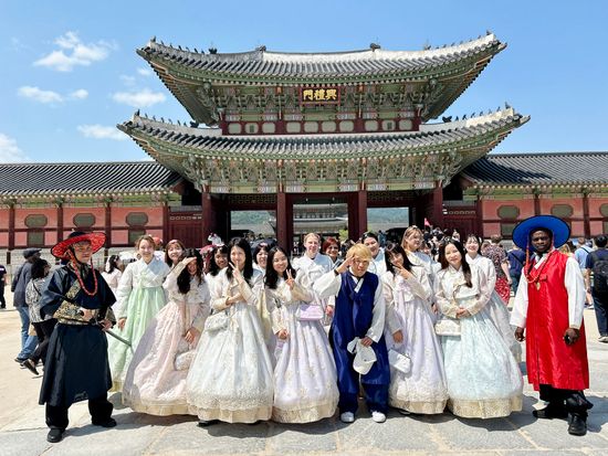 culture experience (2)