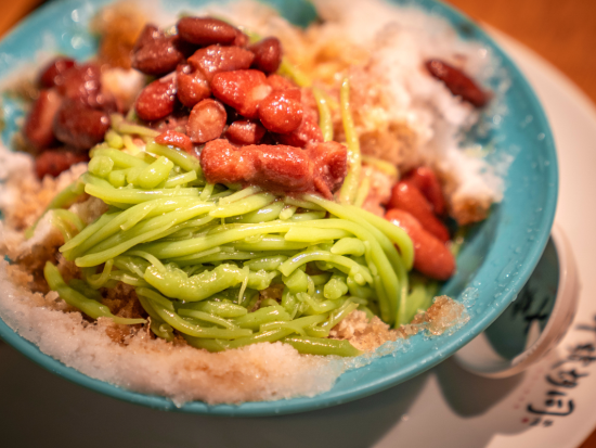 マレーシアの食文化を体験！クアラルンプールローカルフード食べ歩きツアー　チャイナタウン周辺＋スリ・マハ・マリアマン寺院立ち寄りあり＜夕方／英語ガイド＞