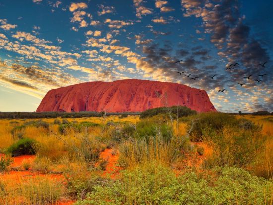 【航空券＆宿泊付き】ウルル2泊3日（エアーズロック）宿泊パッケージ エアーズロック&オルガの日本語観光ツアー＜2泊3日／毎日／ブリスベン発着＞