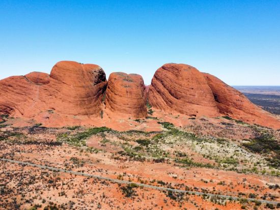 【航空券＆宿泊付き】ウルル2泊3日（エアーズロック）宿泊パッケージ エアーズロック&オルガの日本語観光ツアー＜2泊3日／毎日／ブリスベン発着＞
