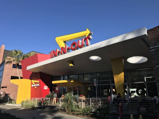 ロサンゼルス プライベート観光ツアー　スタジアム＋サンタモニカ＋ビバリーヒルズ＋ハリウッド＋グリフィス天文台を1日で堪能＜貸切／日本語ガイド＞