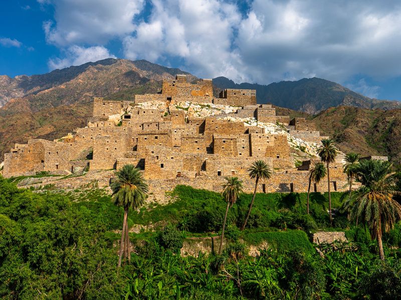 Al Baha_Thee Ain Village_AdobeStock_691865286