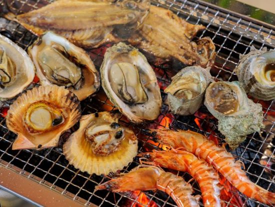 路線バスで行く！天草mio caminoで楽しむ冬の味覚・牡蠣BBQランチ＜昼食付／12～3月／熊本桜町バスターミナル・熊本駅前発＞