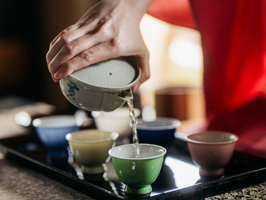 【京都・茶道体験】和菓子と楽しむ煎茶道のお手前観賞