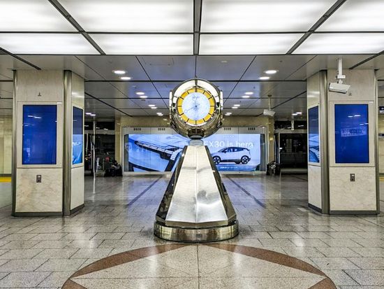 集合場所　銀の時計