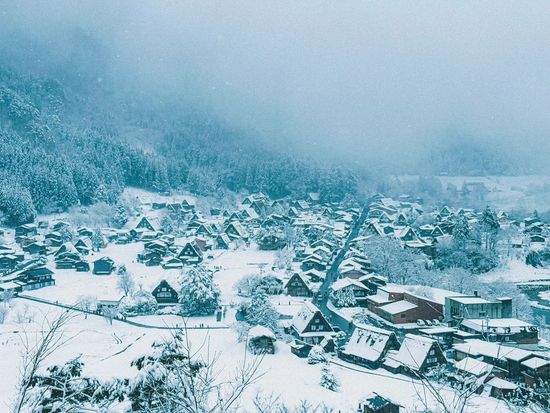 白川郷冬日_1000x750