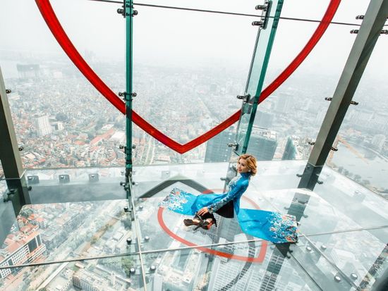 main-attraction-image