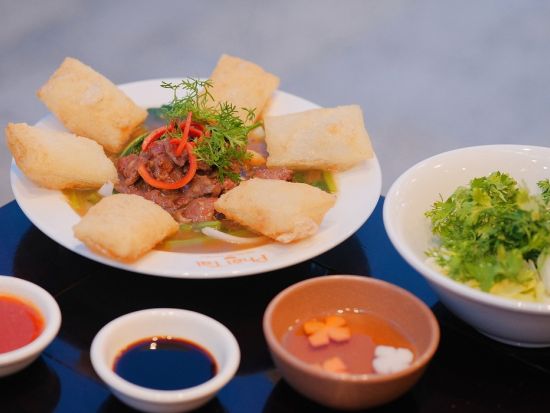 フォー・ファット・タイ（Pho Phat Tai）　食事券＆事前予約サービス　本格派レストランで味わうフォーのセットメニュー＜ホーチミン1区＞