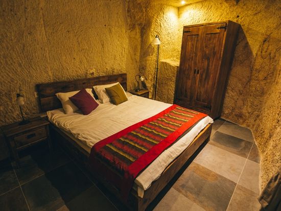 Melek-Cave Suites-Joy-2