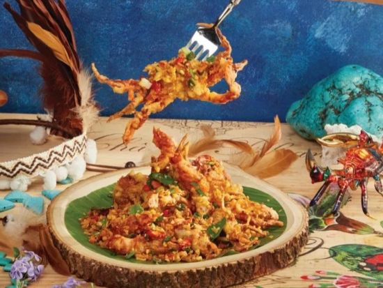 バブル イン ザ フォレスト カフェ（Bubble in the Forest Cafe）バブル型の座席で特別なダイニング体験を満喫！ ※即予約確定