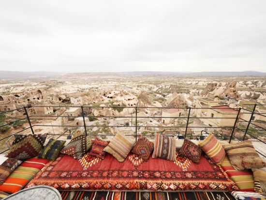 カッパドキア洞窟ホテル宿泊プラン【1泊2日】ヘリケ・ケイブホテル（HELIKE CAVE HOTEL）