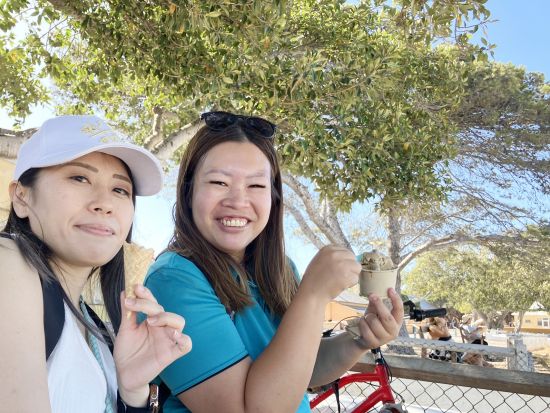 ロットネスト島「世界一幸せな動物」クオッカに出逢えるウォーキング＆島内観光バスツアー＜昼食付き／日本語ガイド／パース市内送迎付き／ヒラリーズ発着＞