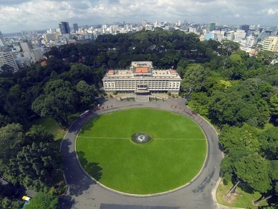 朝ゆったり！クチトンネル見学ツアー　ベトナム戦争の歴史を体感＋ホーチミン市内観光プランあり＜9:30出発／日本語ガイド／郷土料理の昼食付き＞